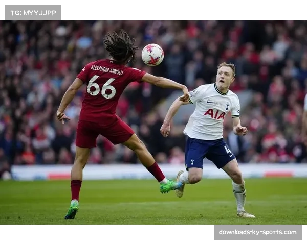 富勒姆快速反击防守薄弱,被射正次数居高不下 富勒姆快速反击防守薄弱,被射正次数居高不下
